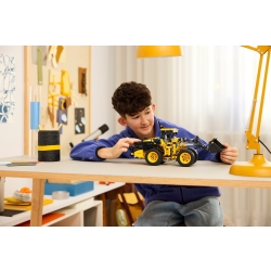 Klocki LEGO 42209  Ładowarka kołowa Volvo L120 Electric TECHNIC